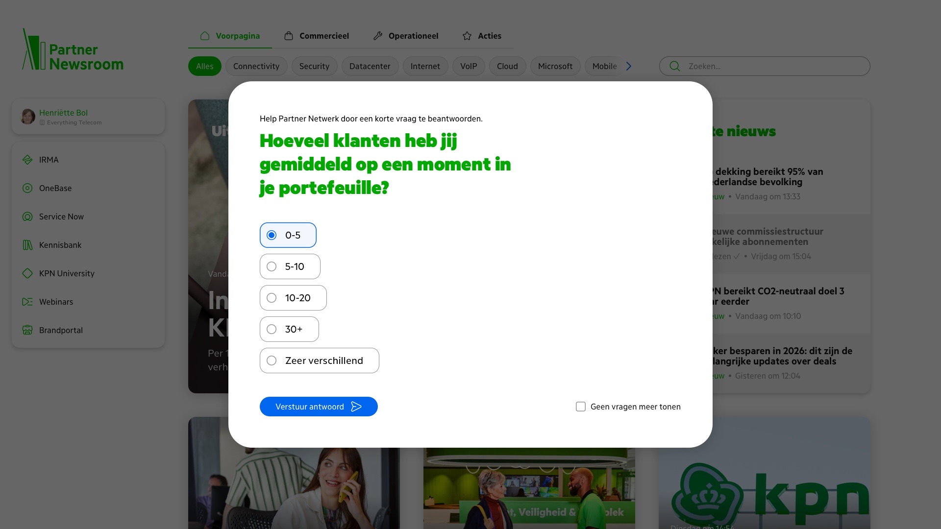 De Miniquette vraagt hoeveel klanten een partner gemiddeld in zijn portefeuille heeft, met vijf keuzes.